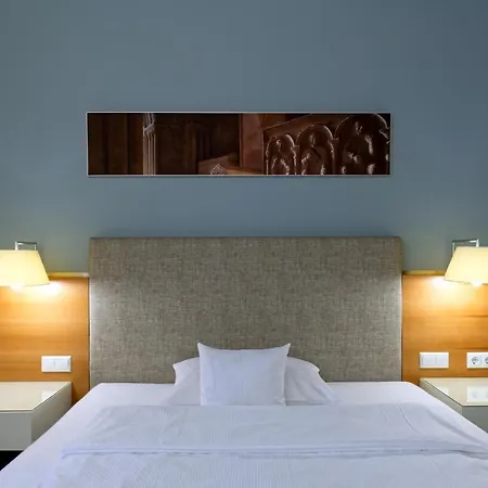 Hotell Am Kloster 4*