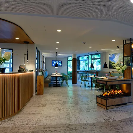 Hotell Am Kloster 4*